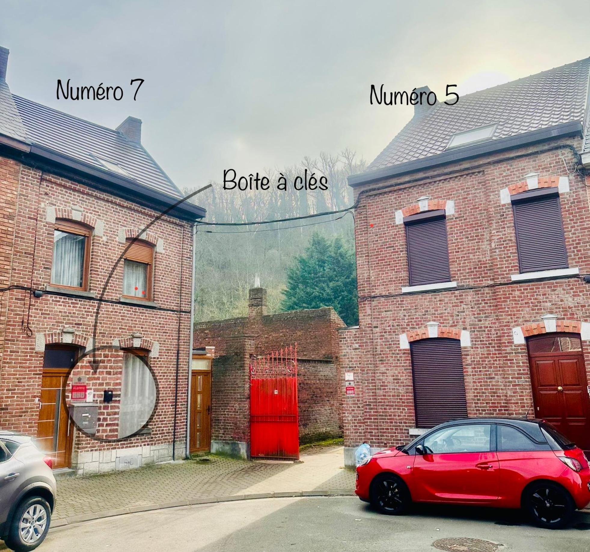 Chambre Et Sdd Privees Dans Une Maison Partagee Avec Des Residents Mons Exterior foto